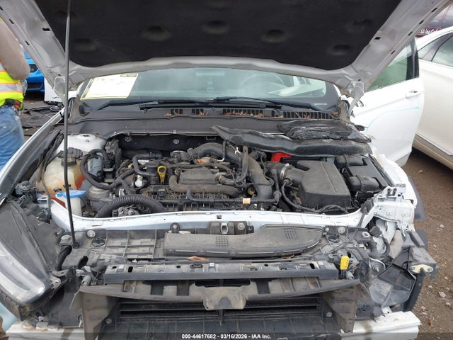 FORD FUSION SE - 10