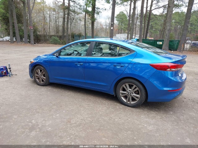 HYUNDAI ELANTRA SEL - 3