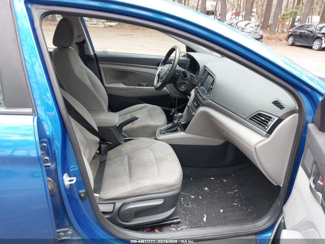 HYUNDAI ELANTRA SEL - 5