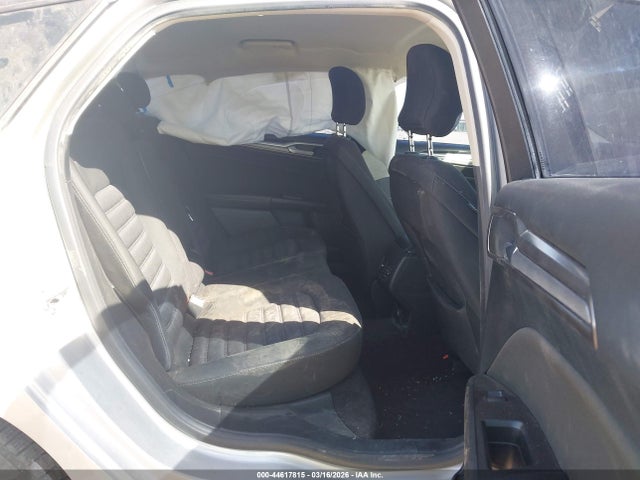 FORD FUSION SE - 8