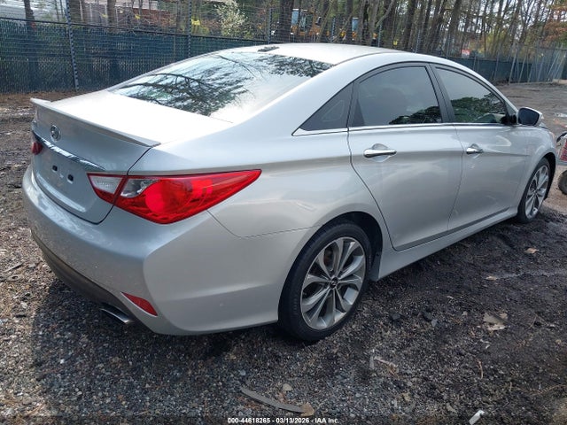 HYUNDAI SONATA SE - 4