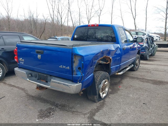 DODGE RAM 2500 SLT - 4