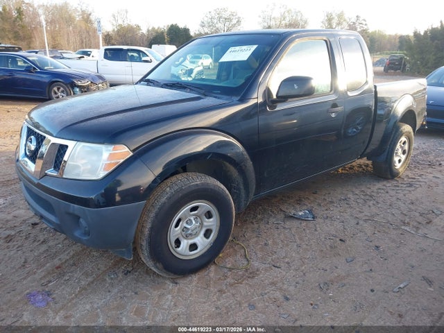 2016 Nissan FRONTIER S — миниатюра 2