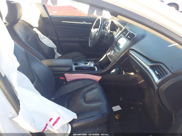FORD FUSION TITANIUM - 5