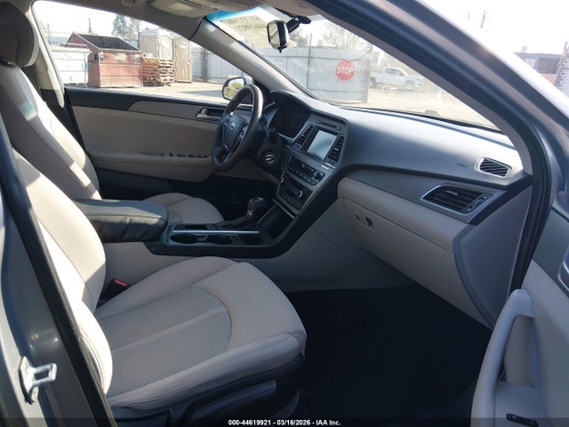 HYUNDAI SONATA SE - 5