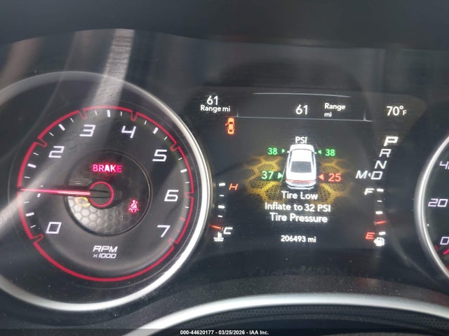 DODGE CHARGER SXT - 7