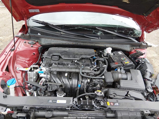 HYUNDAI ELANTRA - 10