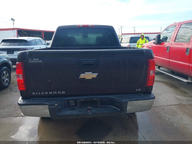 CHEVROLET SILVERADO 1500 LS - 6