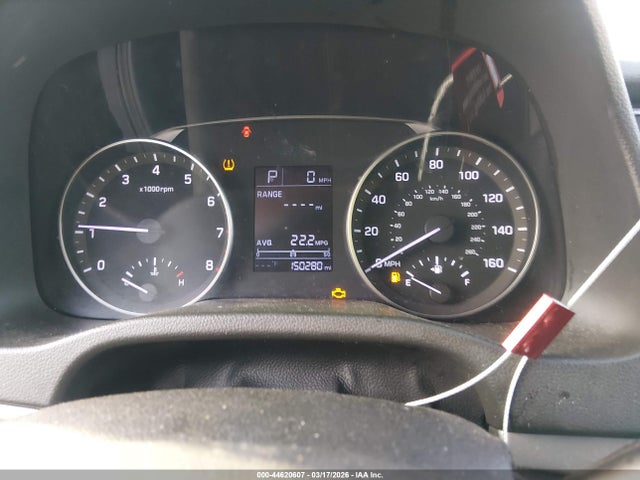 HYUNDAI ELANTRA SE - 7