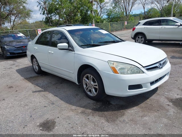 HONDA ACCORD 2.4 SE - 1