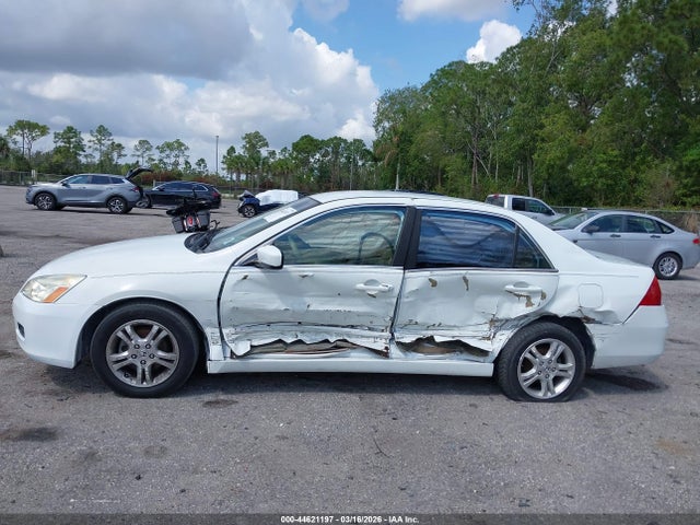 HONDA ACCORD 2.4 SE - 6