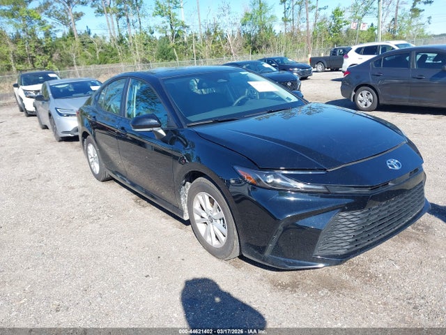TOYOTA CAMRY - 1