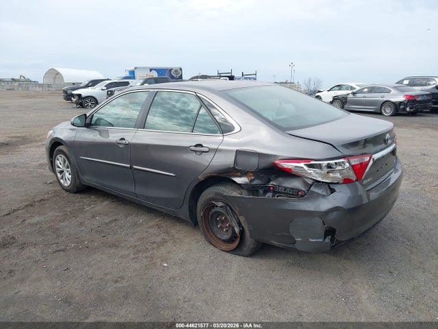 TOYOTA CAMRY - 6