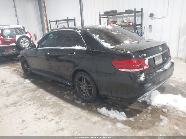 MERCEDES-BENZ E-CLASS - 3