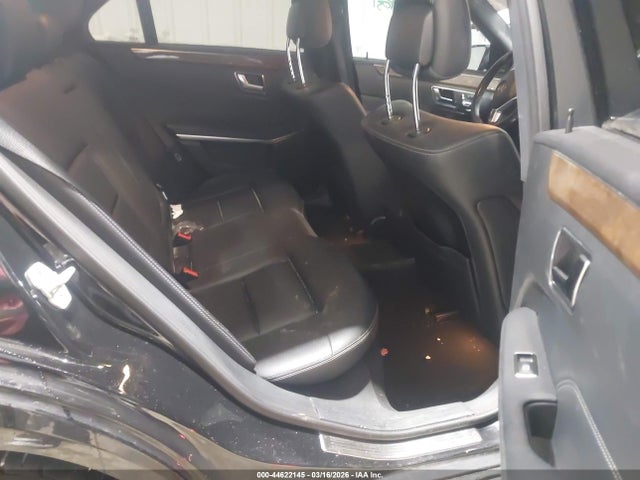 MERCEDES-BENZ E-CLASS - 8