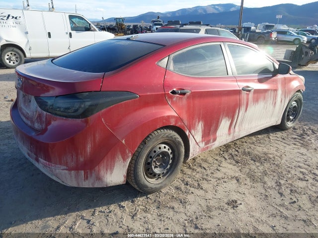 HYUNDAI ELANTRA SE - 4