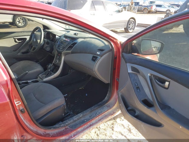 HYUNDAI ELANTRA SE - 5