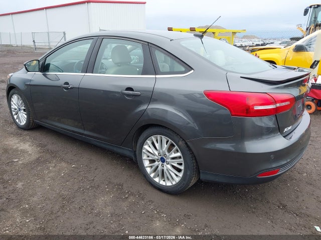 FORD FOCUS TITANIUM - 3