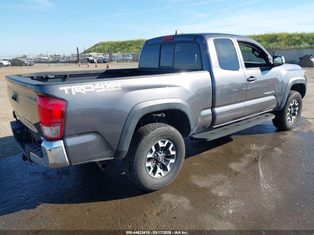 2017 Toyota TACOMA TRD OFF ROAD photo 4