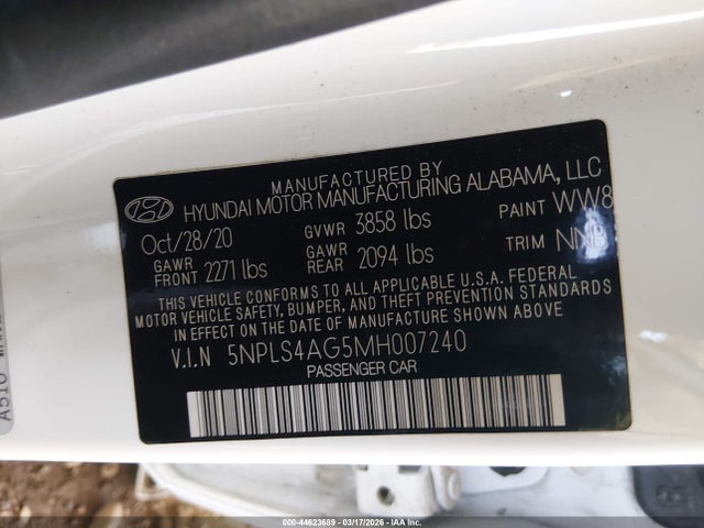 HYUNDAI ELANTRA SEL - 9