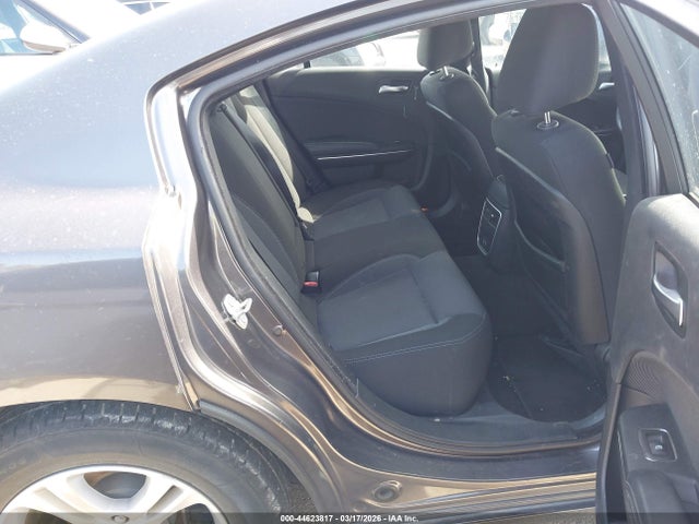 DODGE CHARGER SE - 8