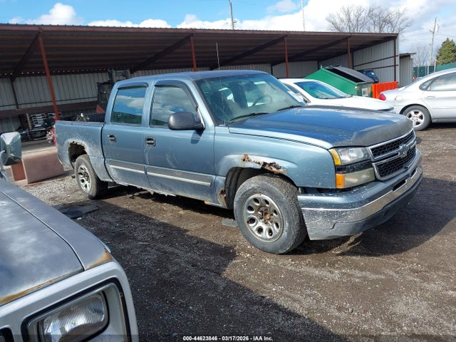 CHEVROLET SILVERADO 1500 LS - 1