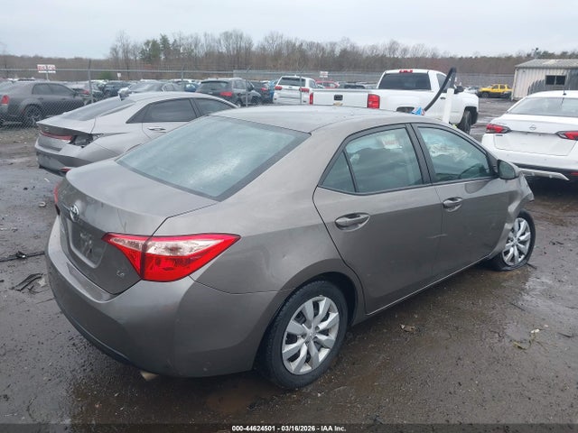 2018 Toyota COROLLA LE — фото 4