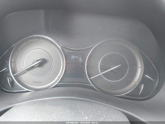 2017 INFINITI QX80 15