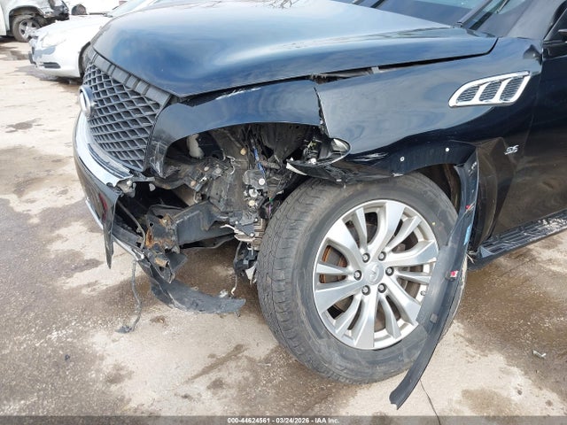 2017 INFINITI QX80 18