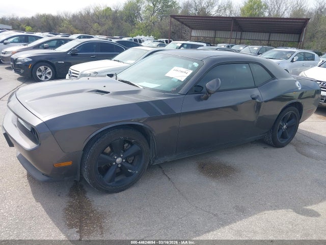 DODGE CHALLENGER SXT - 2