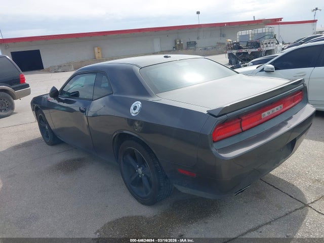 DODGE CHALLENGER SXT - 3
