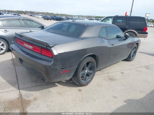 DODGE CHALLENGER SXT - 4