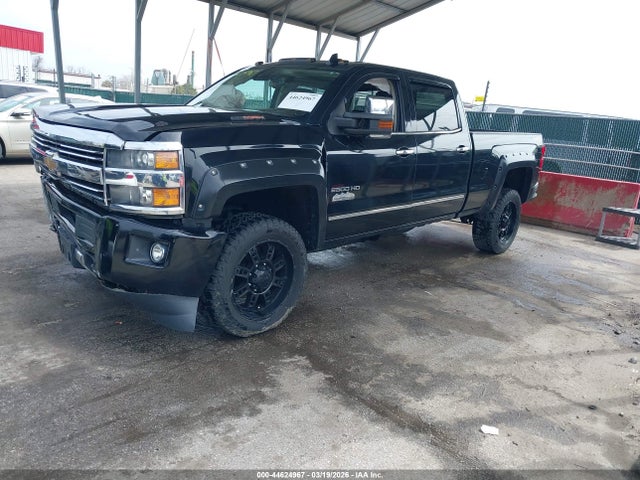 CHEVROLET SILVERADO 2500HD HIGH COUNTRY - 2