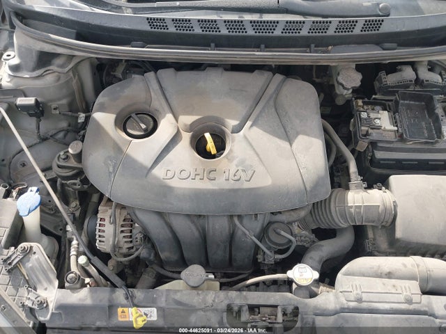 HYUNDAI ELANTRA GLS - 10