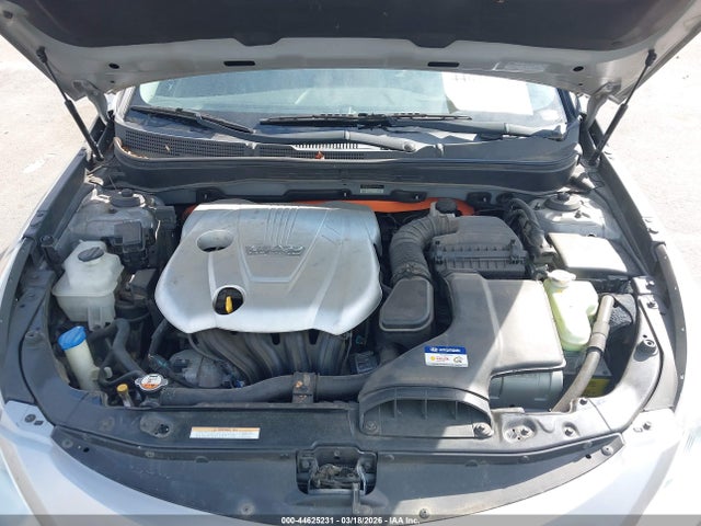 HYUNDAI SONATA HYBRID - 10