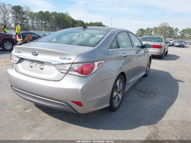 HYUNDAI SONATA HYBRID - 4