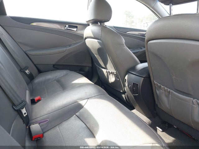 HYUNDAI SONATA HYBRID - 8