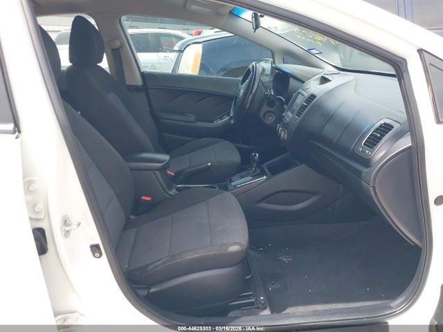 KIA FORTE S - 5