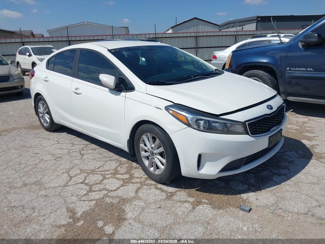 KIA FORTE S - 1