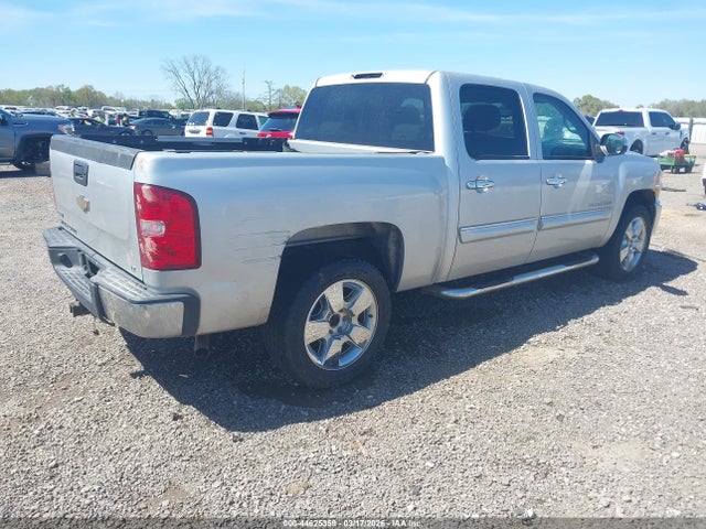 CHEVROLET SILVERADO 1500 LT - 4