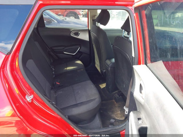 2021 KIA SOUL LX 8