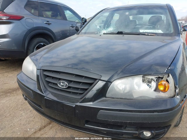 HYUNDAI ELANTRA - 6