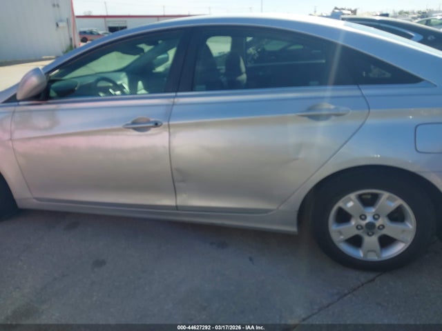 HYUNDAI SONATA GLS - 6