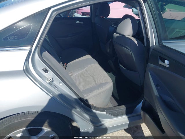 HYUNDAI SONATA GLS - 8