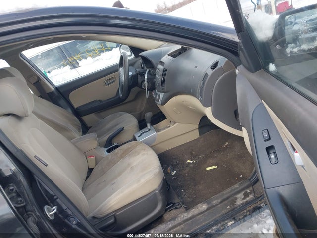 HYUNDAI ELANTRA GLS/SE - 5