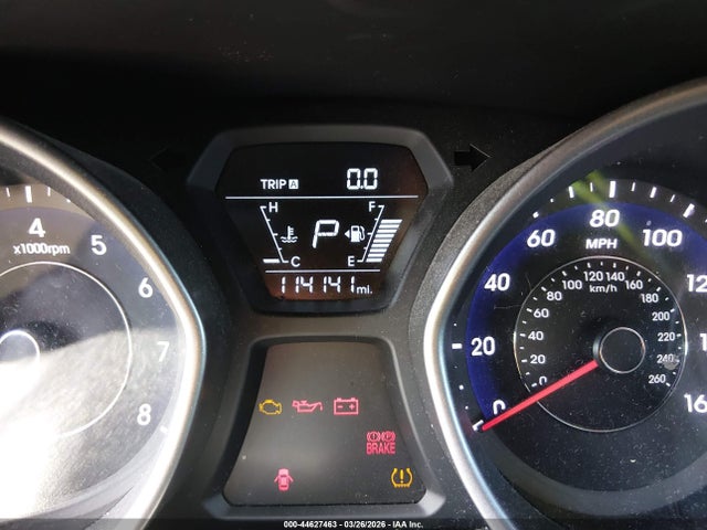 HYUNDAI ELANTRA SE - 7