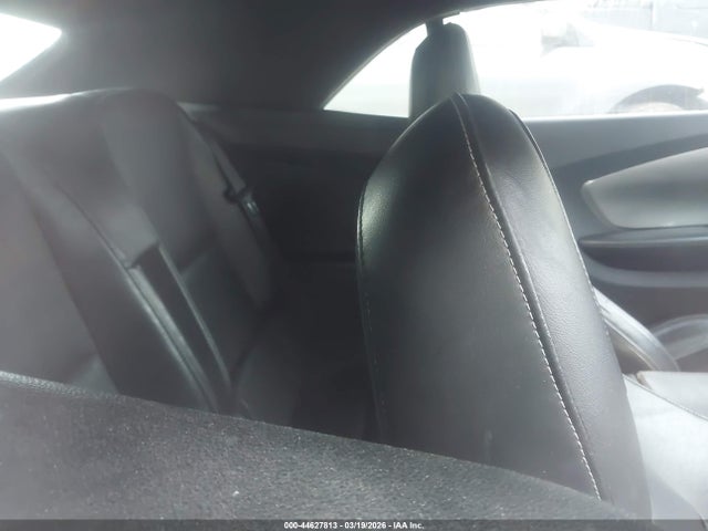 CHEVROLET CAMARO 2LT - 8