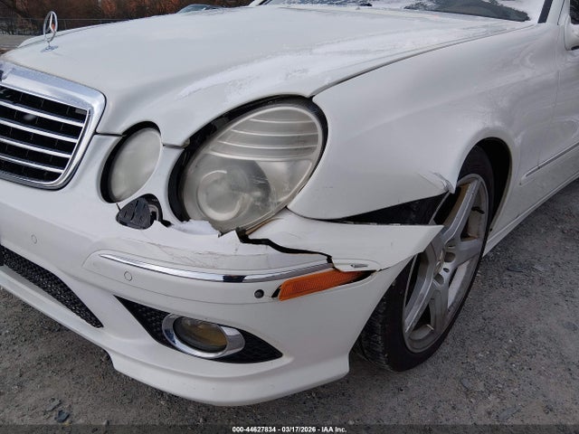 MERCEDES-BENZ E-CLASS - 6