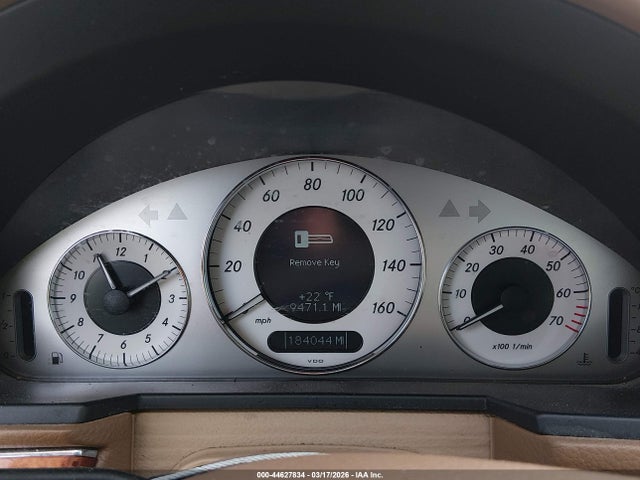 MERCEDES-BENZ E-CLASS - 7