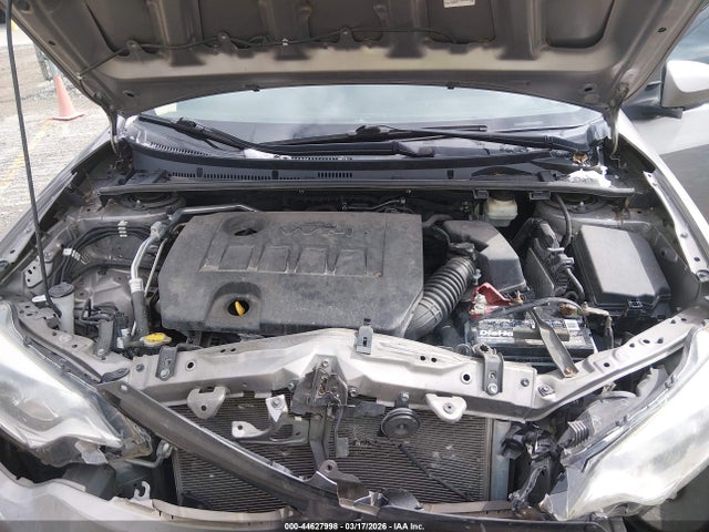 2015 Toyota COROLLA LE photo 10